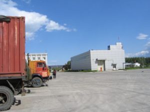 集团2004年1-4月份进出口总值增长迅速