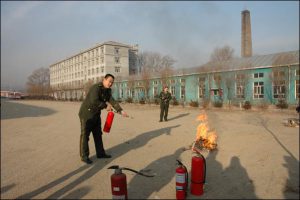 华宇集团组织全体安保人员进行消防安全知识培训