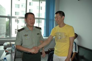 华宇集团建军节慰问驻地军警