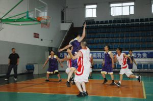 “庆七一”组织部、华宇先锋篮球友谊赛