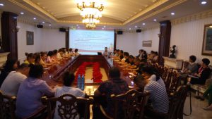 华宇集团党委召开“红色七月”主题党课